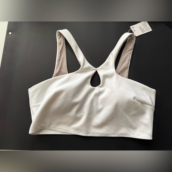 Lululemon SmoothCover Front Cut-Out Yoga Bra in White size 8 - Picture 8 of 11